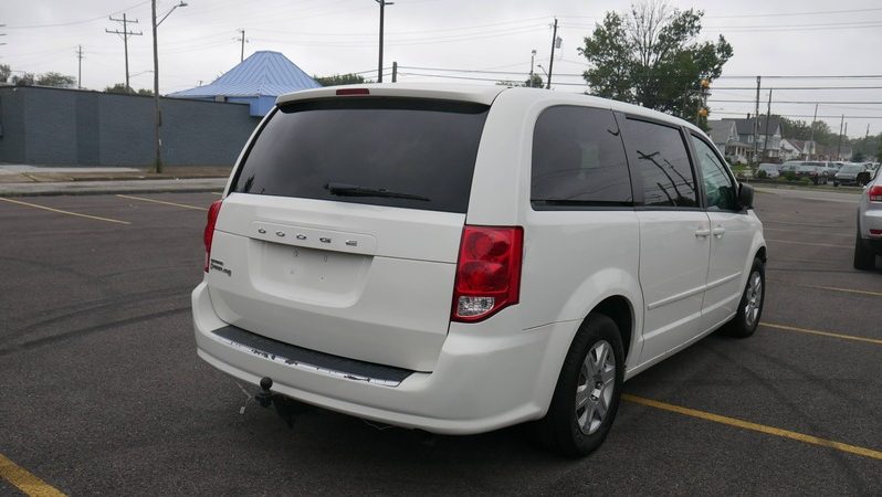 2012 Dodge Grand Caravan, American Value Package full