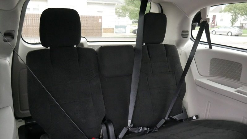 2012 Dodge Grand Caravan, American Value Package full