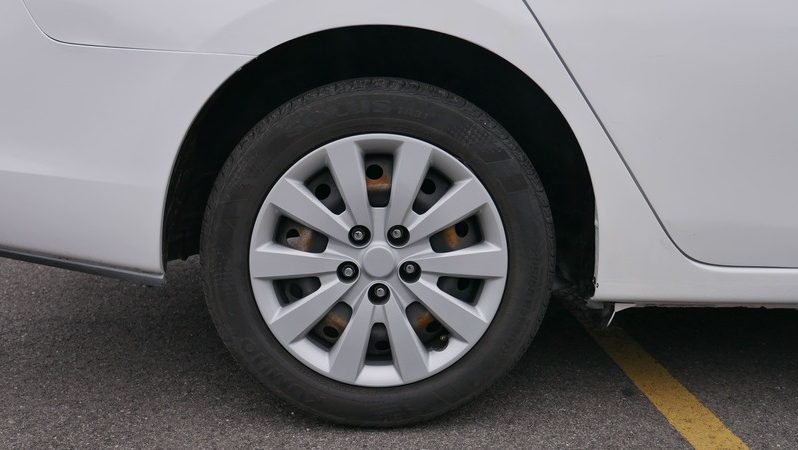 2019 Nissan Sentra S full